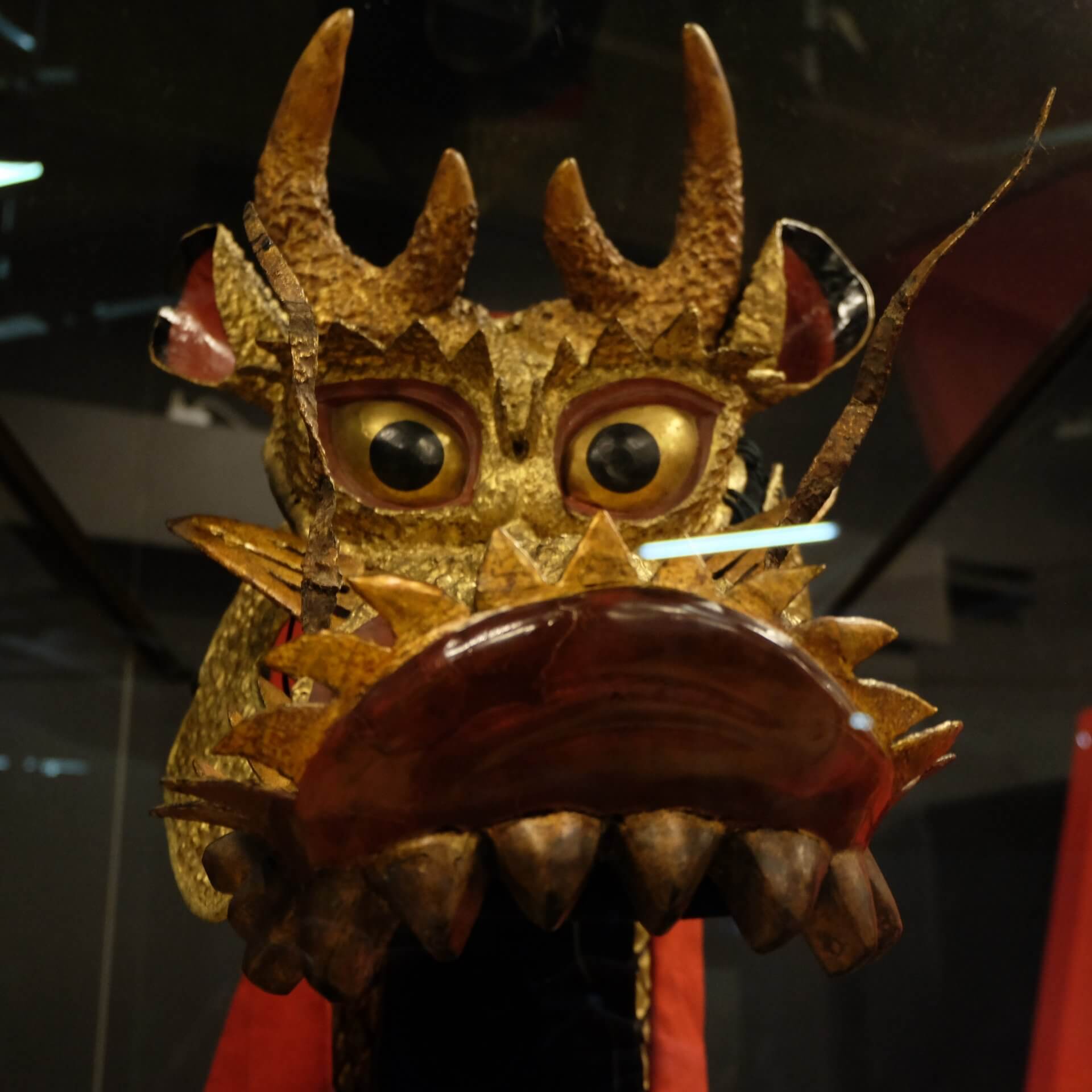 Masque de dragon